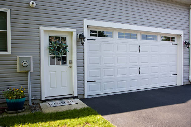 24/7 Emergency Garage Door Roller Replacement experts in Scobey, MT